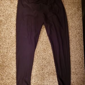Lularoe Solid Black TC Leggings